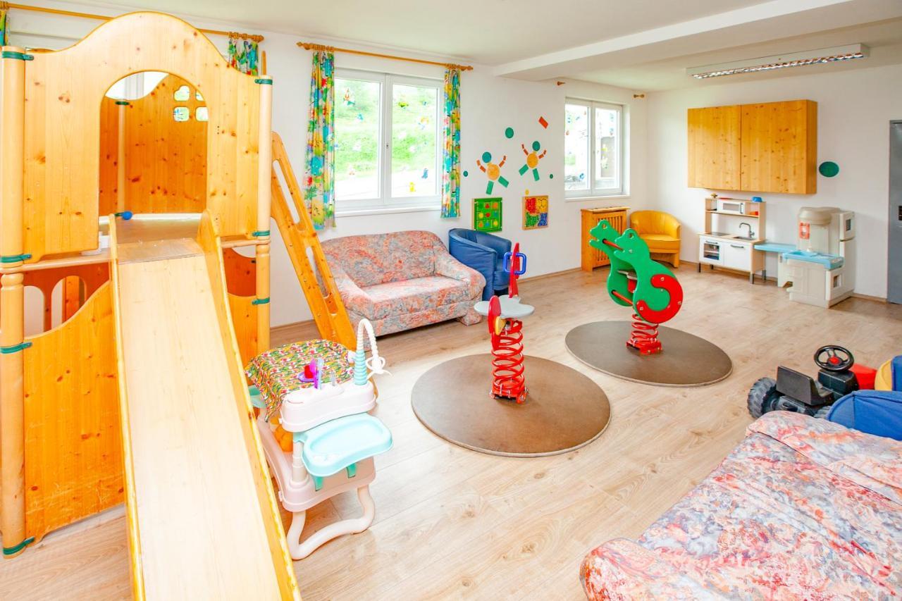 Kinderhotel Schneekonig Patergassen Exterior foto